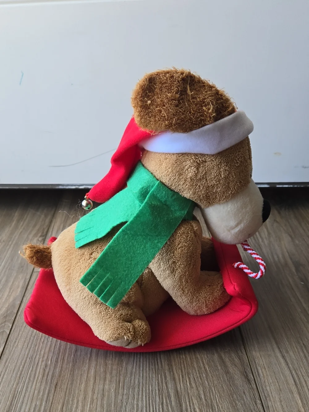 Hallmark Rockin' Rover Animated Singing Dog